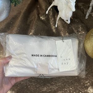 A New Day Cream Clutch